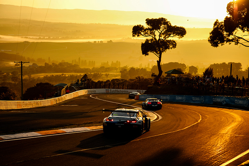 The Bathurst 12 Hour uniquely starts just before dawn
