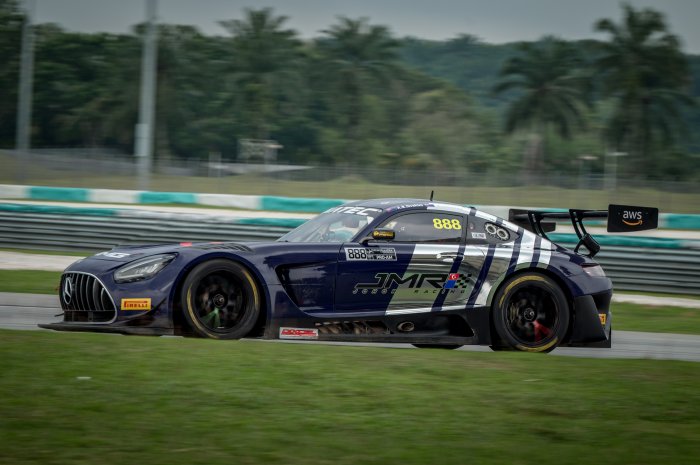 OFFICIAL PRACTICE: Jaafar strikes late to leave Triple Eight on top