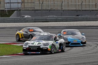 Craft-Bamboo Racing, #77 Porsche Cayman GT4 Clubsport MR, Jean-Marc Merlin & Frank Yu - Sepang 2017 | Blancpain GT Series Asia