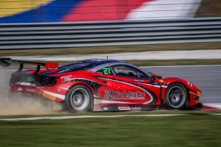 #27 Leo Ye Hongli Nick Foster HubAuto Corsa Ferrari 488 GT3 | Blancpain GT Series Asia