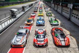 Group photo Sepang 2018 | Blancpain GT Series Asia