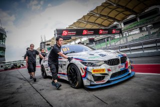 #81 Takayuki Kinoshita Sunako Jukuchou BMW Team Studie BMW M4 GT4 | Blancpain GT Series Asia