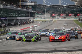 Race 1 Start Sepang 2018 | Blancpain GT Series Asia