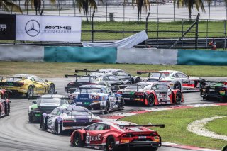 Race 2 Start Sepang 2018 | Blancpain GT Series Asia