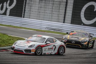 Race 1 #17	Taiwan Top Speed Racing Team	Keo Chang	George Chou	Porsche Cayman GT4 Clubsport MR	& #72	Team iRace.Win	Ringo Chong	Gilles Vannelet	Mercedes-AMG GT4	Fuji 2018 | Blancpain GT Series Asia