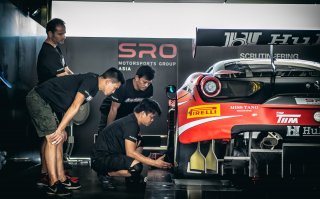 Scrutineering Fuji 2018 | Blancpain GT Series Asia