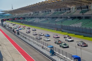 Race 2 Start Sepang 2019 | Blancpain GT Series Asia