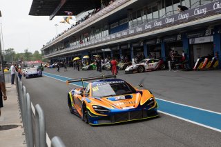 #61	ABSSA Motorsport	McLaren 720S GT3	Piti Bhirombhakdi	Keita Sawa	Buriram 2019 | Blancpain GT Series Asia