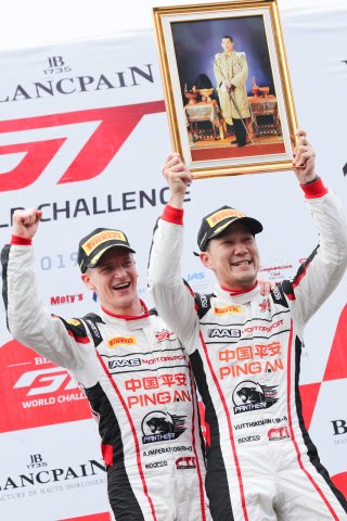 #918	Panther/AAS Motorsport	Porsche 911 GT3 R Vutthikorn Inthraphuvasak Alexandre Imperatori Buriram 2019 | Blancpain GT Series Asia