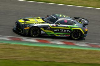 #111	Team iRace.Win	Mercedes-AMG GT4	Setiawan Santoso	Ringo Chong	Suzuka 2019 | Blancpain GT Series Asia
