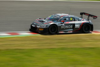 #12	Audi Sport Asia Team Absolute Racing	Audi R8 LMS GT3 2019	Weiron Tan	Martin Rump	Suzuka 2019 | Blancpain GT Series Asia