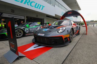 #911	Absolute Racing	Porsche 911 GT3 R	Tanart Sathienthirakul 	Philip Hamprecht	Suzuka 2019 | Blancpain GT Series Asia