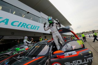 #911	Absolute Racing	Porsche 911 GT3 R	Tanart Sathienthirakul 	Philip Hamprecht	Suzuka 2019 | Blancpain GT Series Asia
