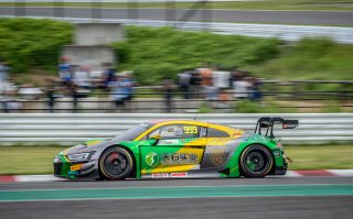 #999	Audi Sport Asia Team TSRT	Audi R8 LMS GT3 2019	Weian Chen	Andre Couto	Suzuka 2019 | Blancpain GT Series Asia
