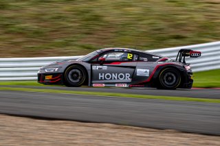 #12	Audi Sport Asia Team Absolute Racing	Weiron Tan	Martin Rump 	Audi R8 LMS GT3 2019	Fuji 2019 | Blancpain GT Series Asia