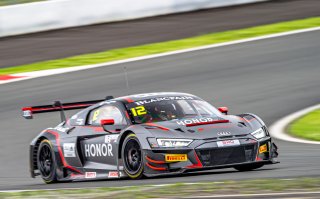 #12	Audi Sport Asia Team Absolute Racing	Weiron Tan	Martin Rump 	Audi R8 LMS GT3 2019	Fuji 2019 | Blancpain GT Series Asia