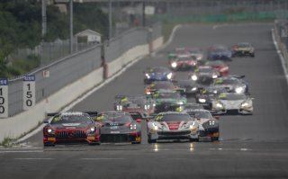Race 1 Start Yeongam 2019 | Blancpain GT Series Asia