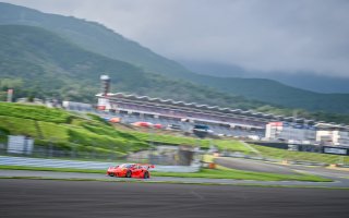 30	Porsche Center Okazaki	Hiroaki Nagai	Yuta Kamimura	Porsche 911 GT3 R | Blancpain GT Series Asia