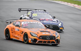 55	Team Scala	Jun Tashiro	Tatsuya Tanigawa	Mercedes-AMG GT4 | Blancpain GT Series Asia
