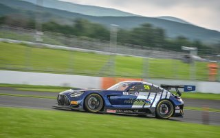 99	Triple Eight JMR	Prince Jefri Ibrahim	Nick Foster	Mercedes-AMG GT3 EVO | Blancpain GT Series Asia