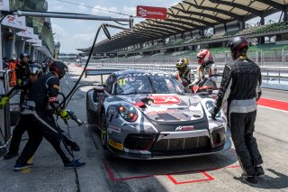 11	EBM Giga Racing	Adrian D'Silva	Earl Bamber	Porsche 911 GT3 R						 | SRO Motorsports Group