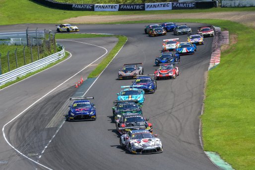 SUGO Race 2 Start | Blancpain GT Series Asia