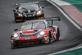 18	EBM Giga Racing	Kantadhee Kusiri	Tanart&nbsp;Sathienthirakul	Porsche 911 GT3 R | Blancpain GT Series Asia