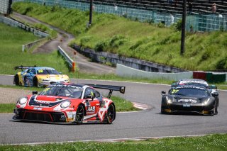 18	AAS Motorsport	Kantadhee Kusiri	Tanart&nbsp;Sathienthirakul	Porsche 911 GT3 R | Blancpain GT Series Asia