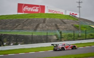 18	EBM Giga Racing	Kantadhee Kusiri	Tanart&nbsp;Sathienthirakul	Porsche 911 GT3 R | Blancpain GT Series Asia