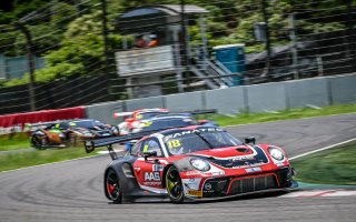 18	AAS Motorsport	Kantadhee Kusiri	Tanart&nbsp;Sathienthirakul	Porsche 911 GT3 R | Blancpain GT Series Asia