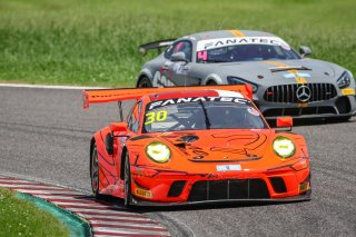 30	Porsche Center Okazaki	Hiroaki Nagai	Yuta Kamimura	Porsche 911 GT3 R | Blancpain GT Series Asia