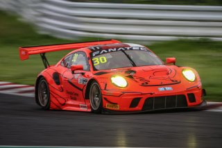 30	Porsche Center Okazaki	Hiroaki Nagai	Yuta Kamimura	Porsche 911 GT3 R | Blancpain GT Series Asia