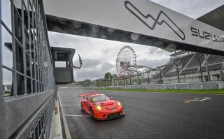 30	Porsche Center Okazaki	Hiroaki Nagai	Yuta Kamimura	Porsche 911 GT3 R | Blancpain GT Series Asia