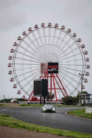 47	D'station Racing	Satoshi Hoshino	Tomonobu Fujii	Aston Martin Vantage AMR GT3 | Blancpain GT Series Asia