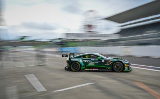 47	D'station Racing	Satoshi Hoshino	Tomonobu Fujii	Aston Martin Vantage AMR GT3 | Blancpain GT Series Asia
