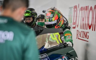 47	D'station Racing	Satoshi Hoshino	Tomonobu Fujii	Aston Martin Vantage AMR GT3 | Blancpain GT Series Asia