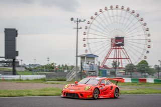 30	Porsche Center Okazaki	Hiroaki Nagai	Yuta Kamimura	Porsche 911 GT3 R | Blancpain GT Series Asia