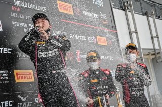 7	Comet Racing	Yusuke Yamasaki	Yorikatsu Tsujiko	Honda NSX GT3 EVO | Blancpain GT Series Asia