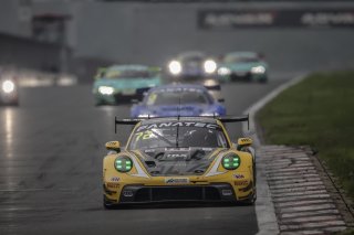 72	HUBAUTO RACING	Morris Chen	Alvaro Parente	Porsche 911 GT3 R (992) | SRO Motorsports Group