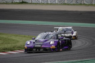 4	R&B Racing	Lu Wei	Patrick Pilet	Porsche 911 GT3 R (992) | SRO Motorsports Group
