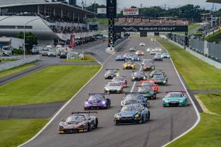 Suzuka Race 1 Start | SRO Motorsports Group