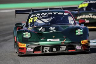 87	R&B Racing	Leo Ye Hongli	Yuan Bo	Porsche 911 GT3 R (992) | SRO Motorsports Group