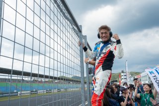 50	YZ RACING with BMW M Team Studie	Masaki Kano	Manabu Orido	BMW M4 GT4 G82 | SRO Motorsports Group