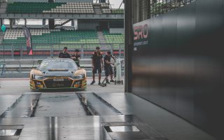 62	B-Quik Absolute Racing	Eshan Pieris	Akash Neil Nandy	Audi R8 LMS GT3 EVO II  | SRO Motorsports Group