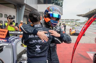 88	Triple Eight JMR	H.H. Prince Abu Bakar Ibrahim	Mikael Grenier	Mercedes-AMG GT3 EVO | SRO Motorsports Group