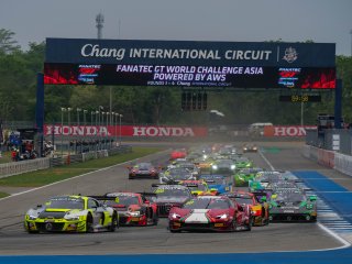 Chang Race 1 Race Start | SRO Motorsport Group
