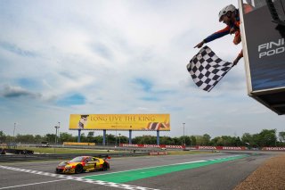 40	Audi Sport Asia Team Absolute	Huang Ruo Han	Markus Winkelhock	Audi R8 LMS GT3 EVO II  | SRO Motorsport Group