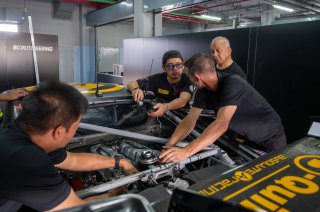 Chang Setup | SRO Motorsports Group