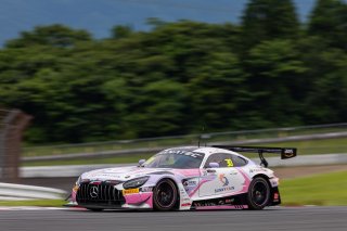 30	Craft-Bamboo Racing	Cao Qi 	Maro Engel	Mercedes-AMG GT3 EVO | SRO Motorsport Group