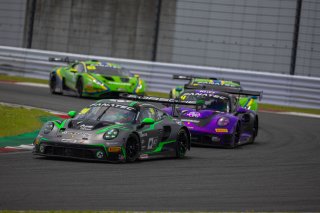 911	Absolute Racing	Tanart Sathienthirakul	Eshan Pieris	Porsche 911 GT3 R (992) | SRO Motorsport Group